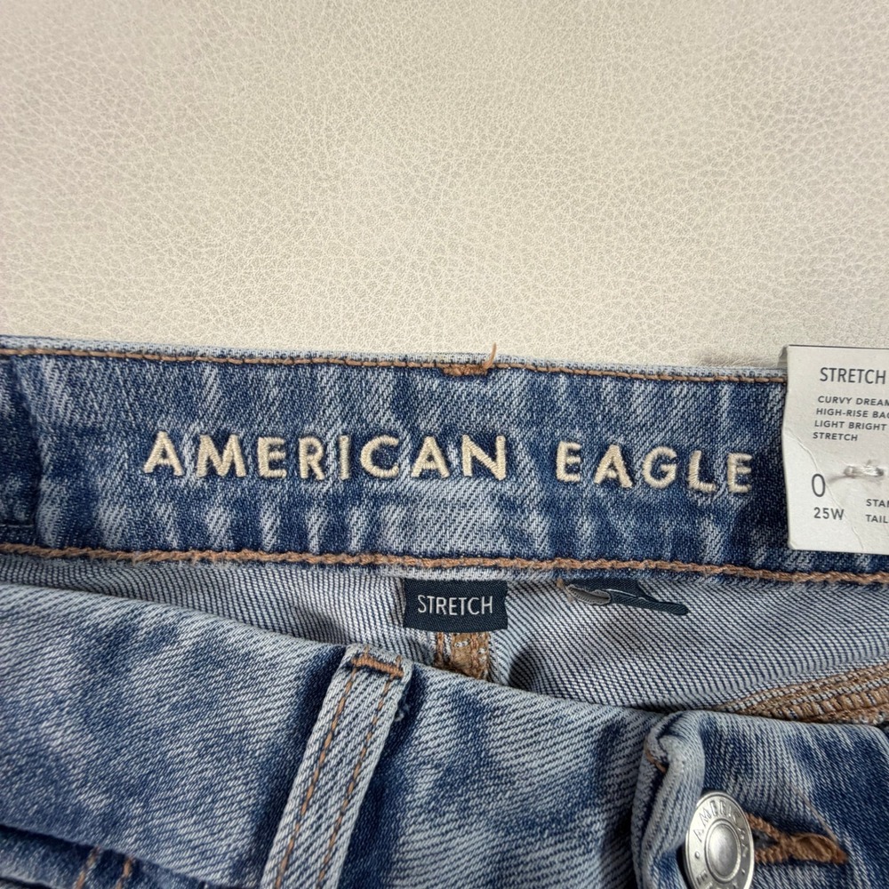 American Eagle Curvy Super High-Rise Baggy Wide Leg Cargo Jeans Light Wash 0 25W - Picture 6 of 13